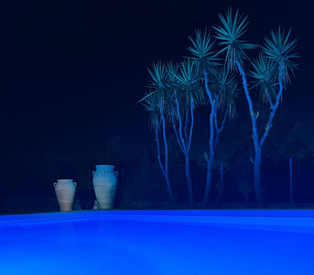 Villa Lp Kokkino Chorio Buitenkant foto