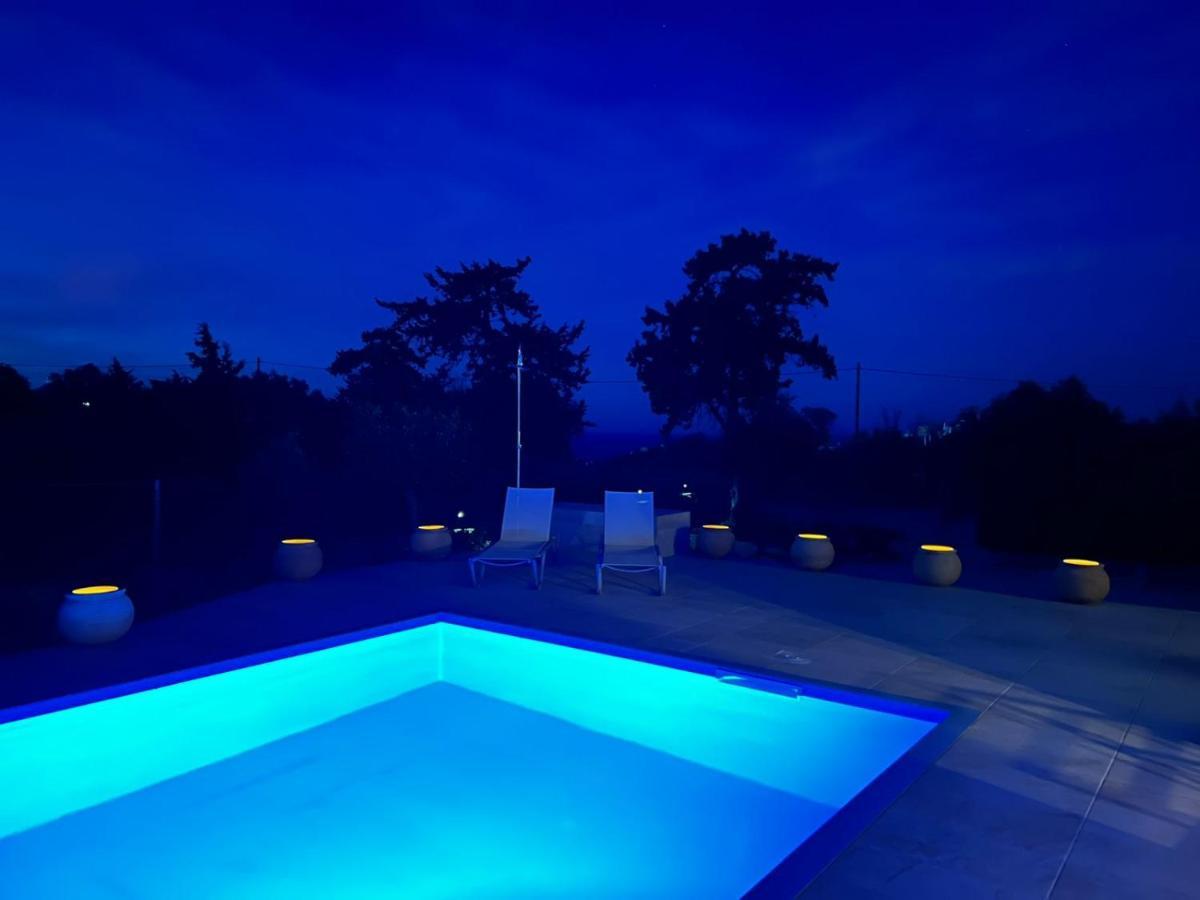 Villa Lp Kokkino Chorio Buitenkant foto